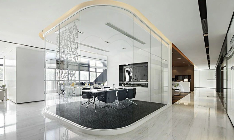 上海辦公室裝修如何設(shè)計(jì)出高端前衛(wèi)的科技風(fēng)？