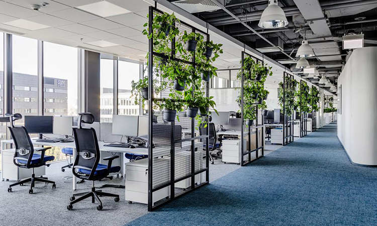 簽約上海辦公室裝修公司前應(yīng)注意什么？