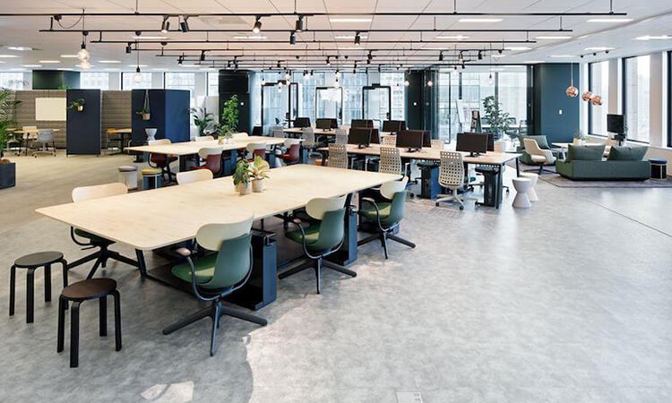 開放式員工辦公區(qū)工位布局設計