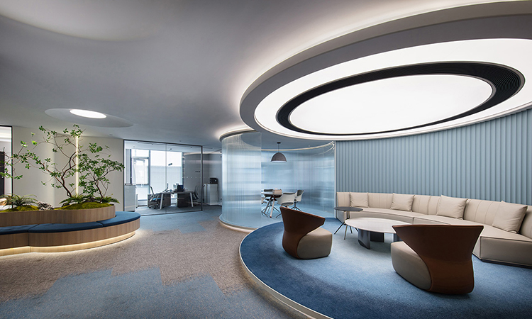 互聯(lián)網(wǎng)都有哪些平臺和渠道去找上海專業(yè)的辦公室裝修公司呢？