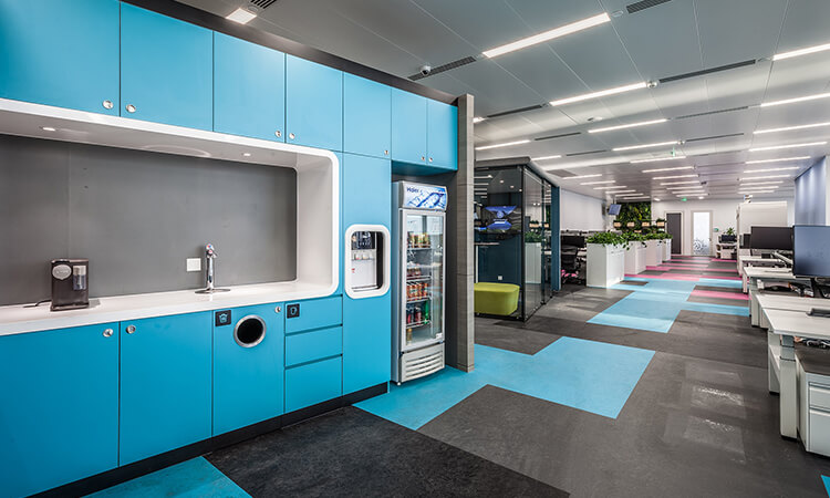 辦公室翻新完工照