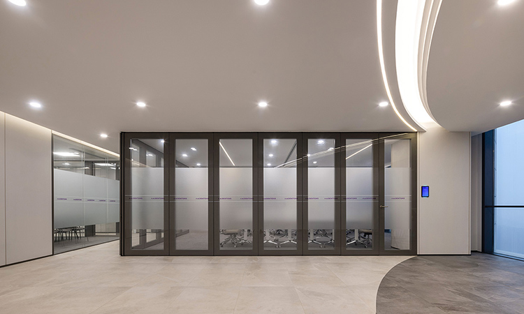 如何對(duì)比多家辦公室裝修公司的設(shè)計(jì)方案？