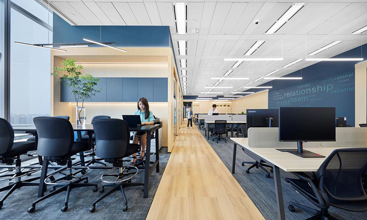 專業(yè)辦公室裝修公司工作環(huán)境