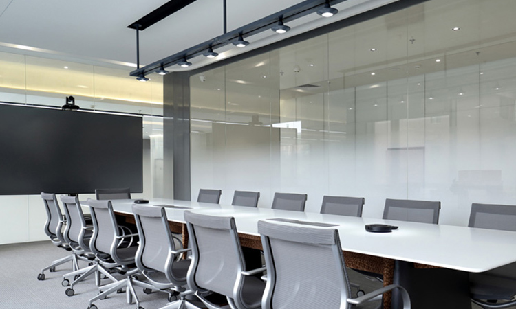 現(xiàn)代風(fēng)辦公玻璃隔斷會議室 現(xiàn)代風(fēng)辦公玻璃隔斷會議室