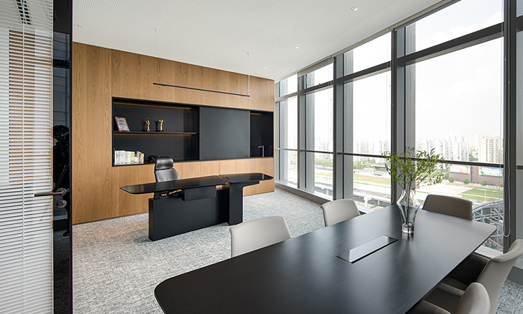 高層甲級(jí)寫(xiě)字樓獨(dú)立辦公室