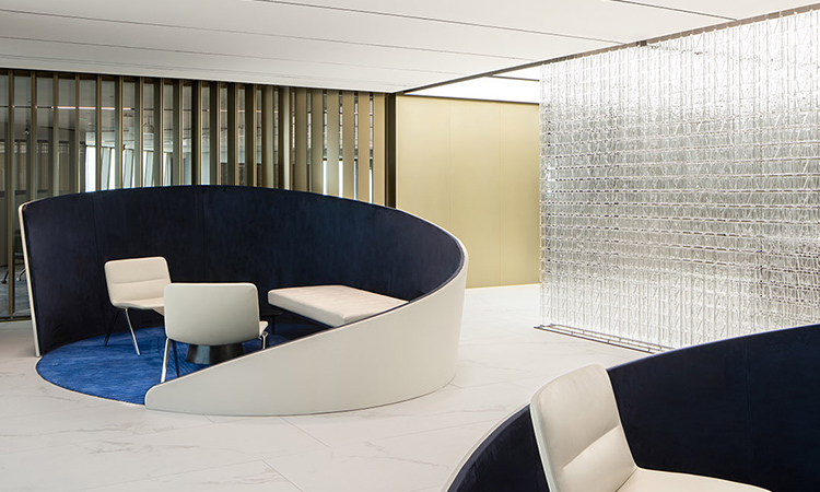 300平辦公室軟裝實(shí)景