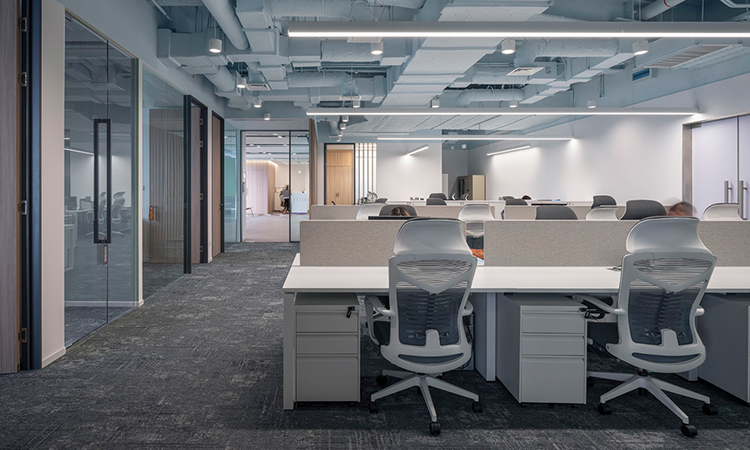 現(xiàn)代風(fēng)辦公隔音會(huì)議室